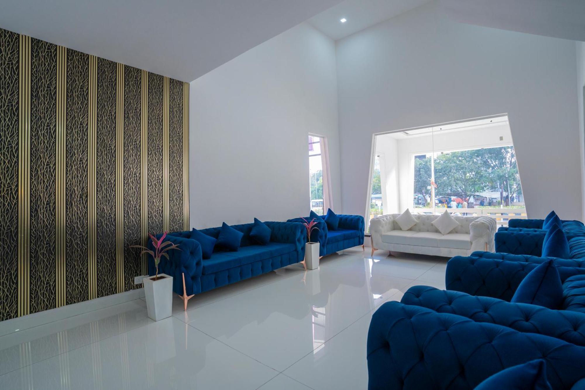 Essotto Recreation Hub Hotel Bangalore Buitenkant foto