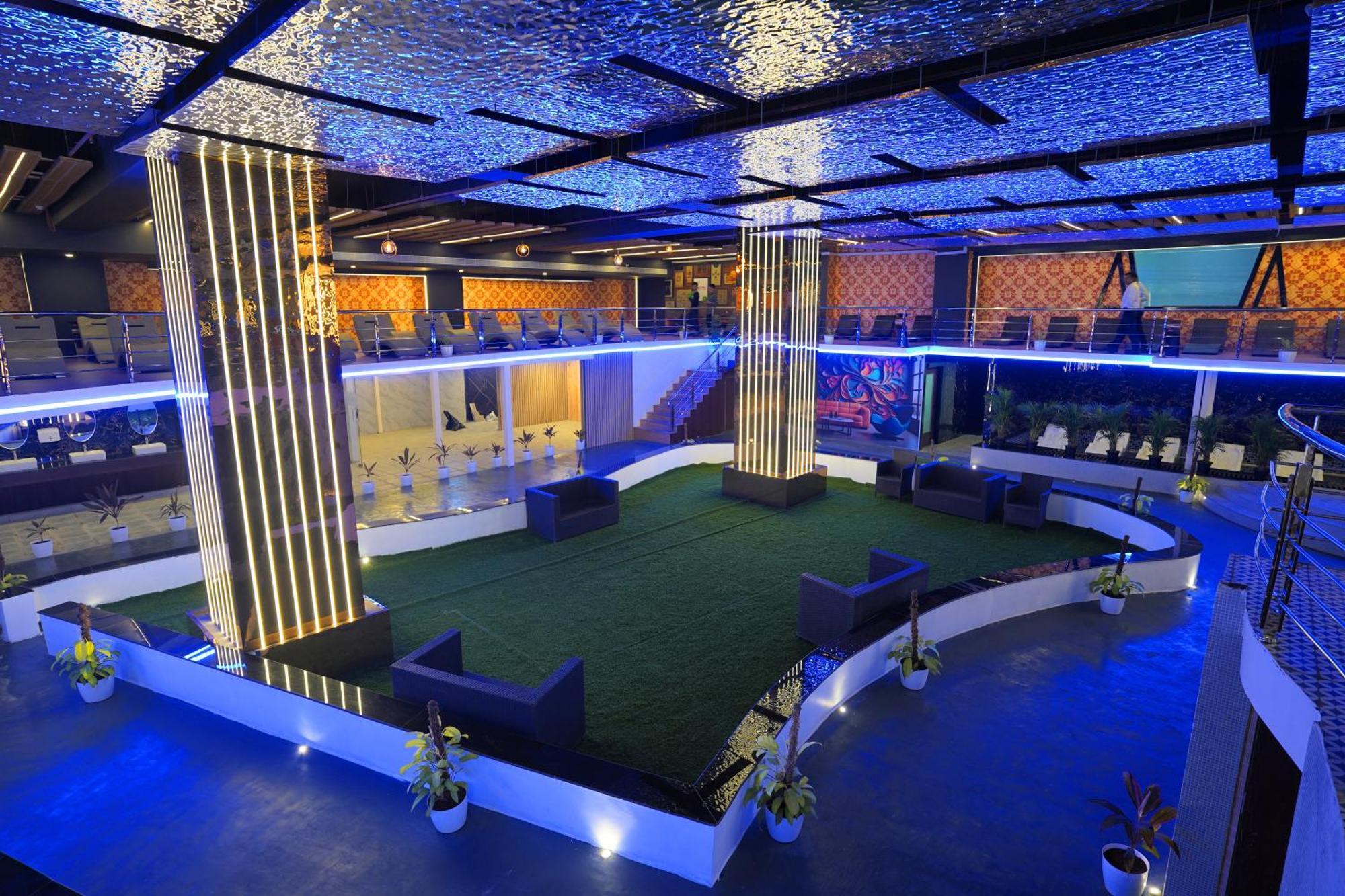 Essotto Recreation Hub Hotel Bangalore Buitenkant foto